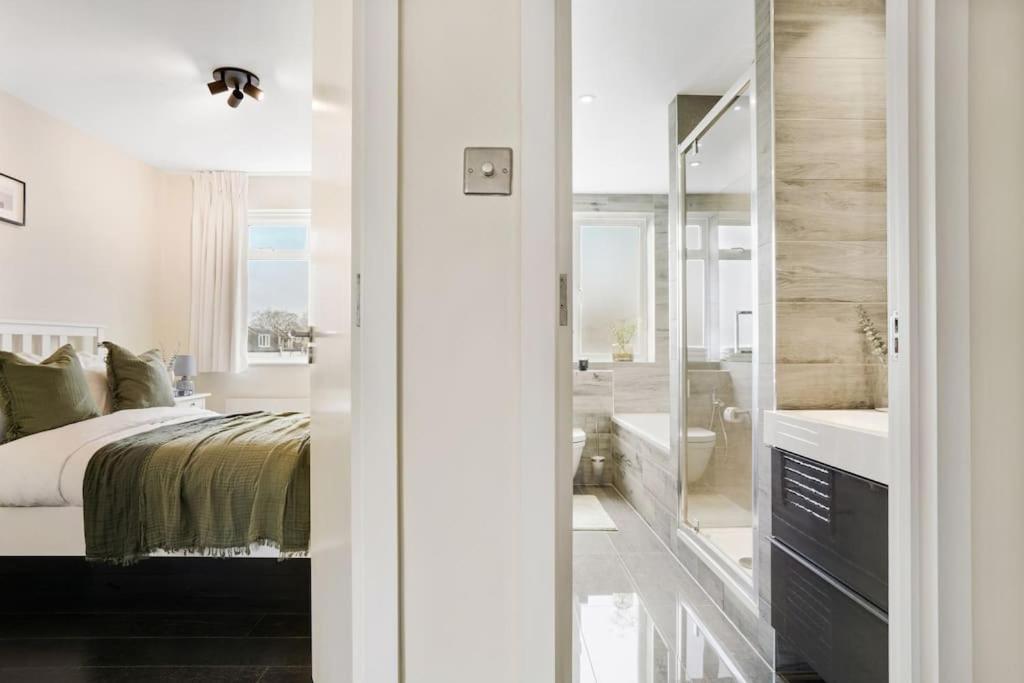 The Camden Suite Bright & Beautiful 2-Bed City Retreat Londra Exterior foto