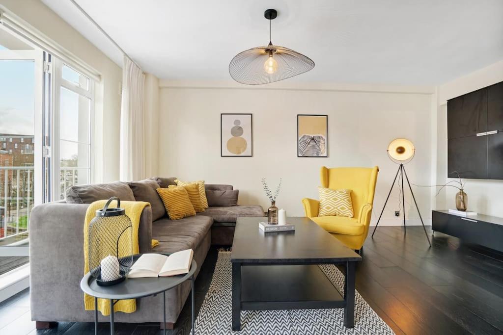 The Camden Suite Bright & Beautiful 2-Bed City Retreat Londra Exterior foto